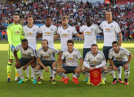 球队在中场 球队在中场